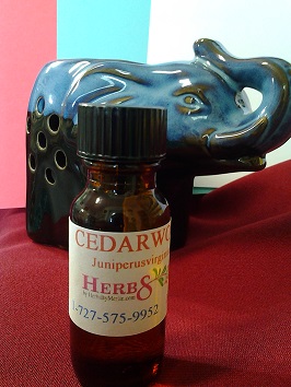 Cedarwood Essential Oil (Juniperus virginana) 1/2 oz